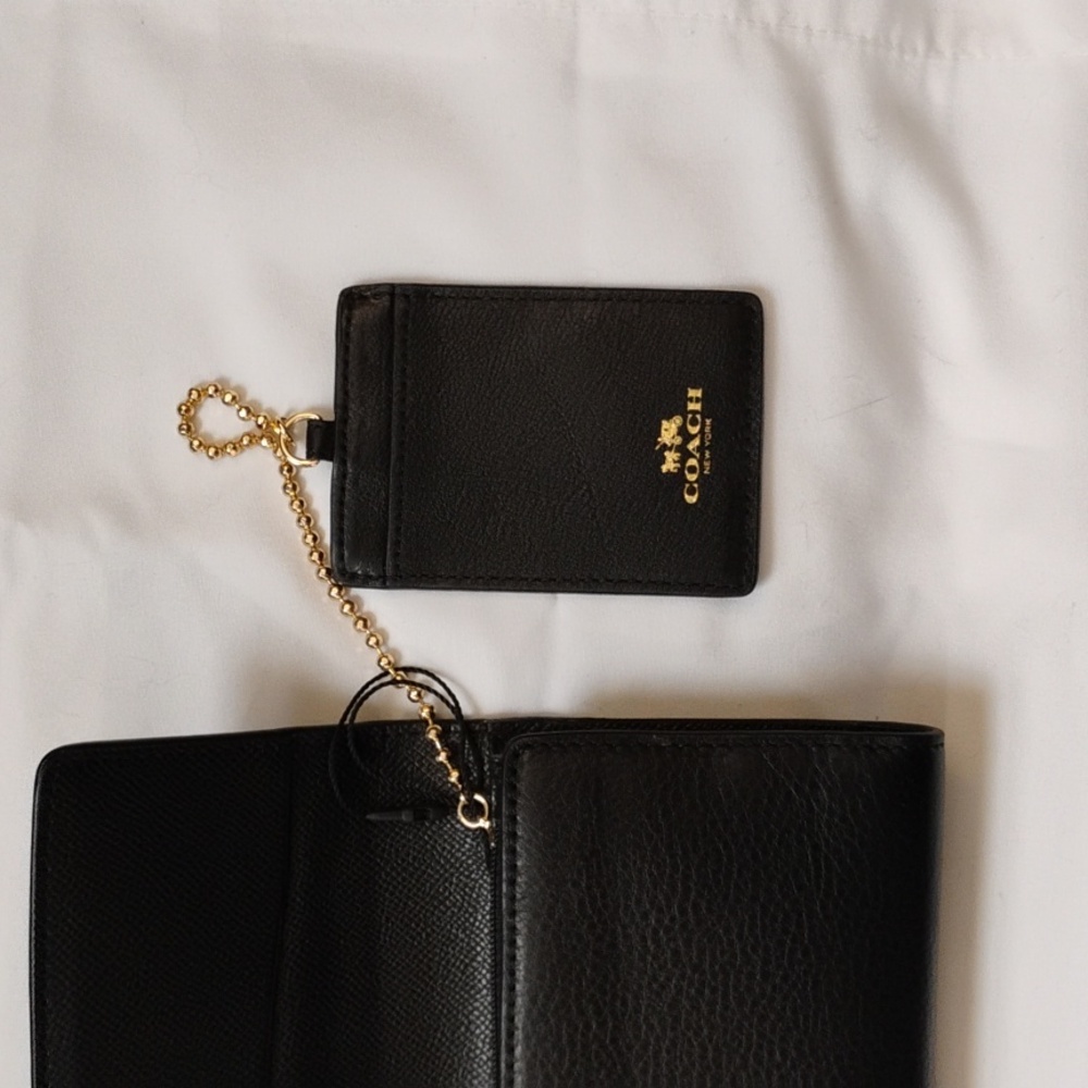 Coach Pebbled Leather Trifold Wallet / new - Picture 6 of 8